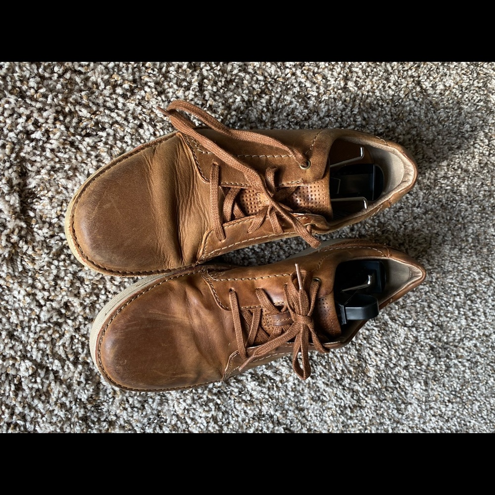 Mens Brown leather lace up